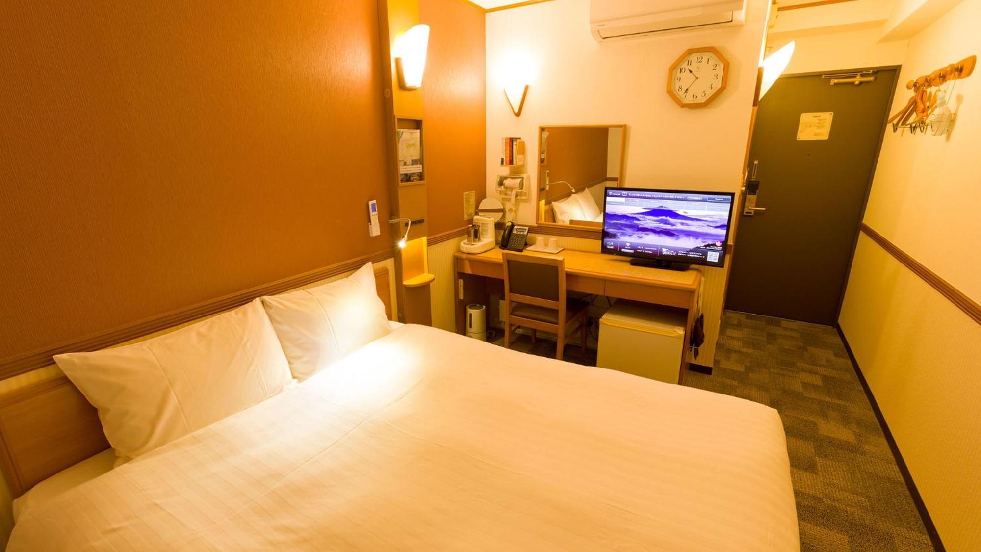 Toyoko Inn Takasaki Eki Nishi Guchi No 1 Ruang foto